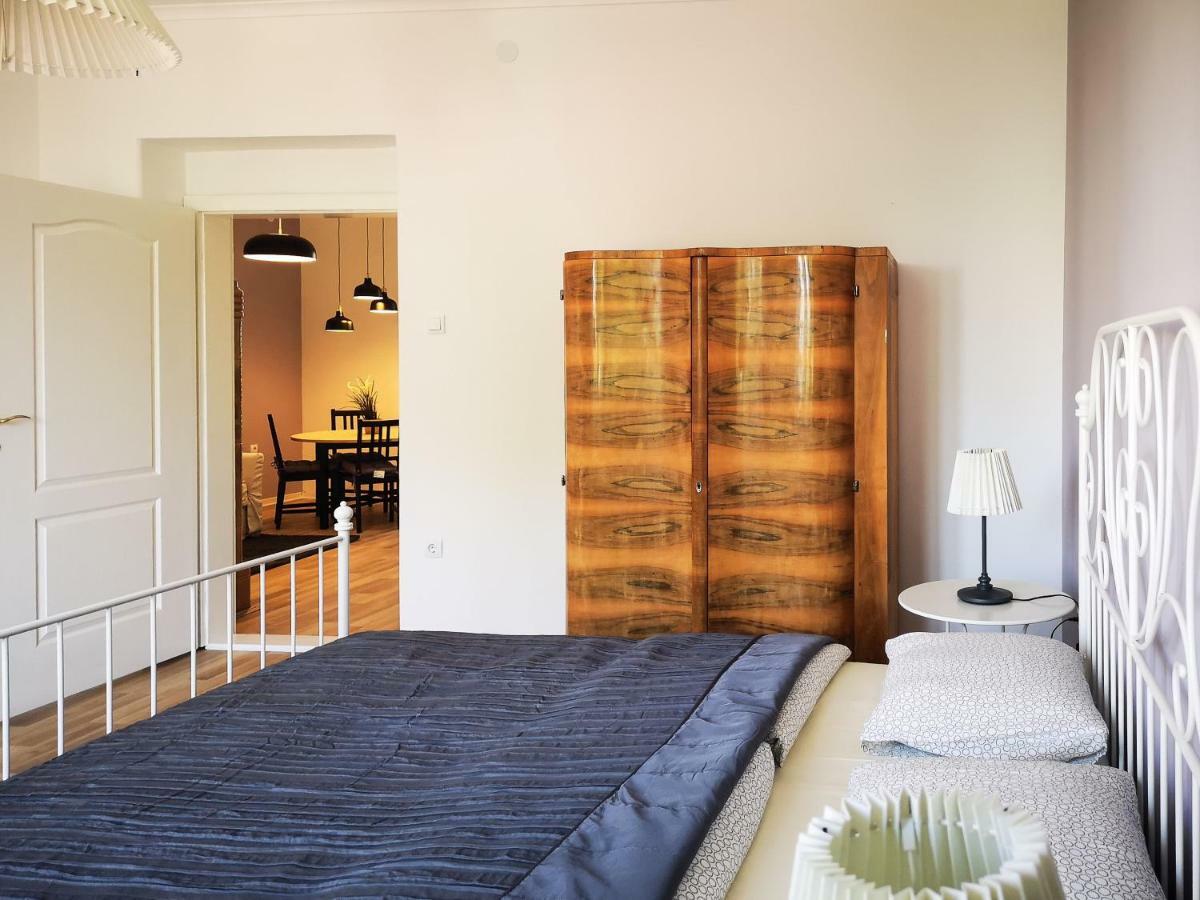 Filinhome Stefanovica Suite 8 Нови-Сад Экстерьер фото