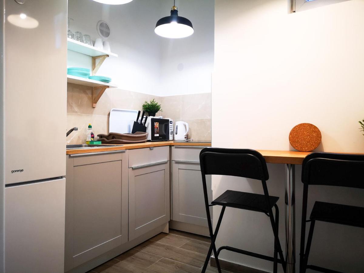 Filinhome Stefanovica Suite 8 Нови-Сад Экстерьер фото