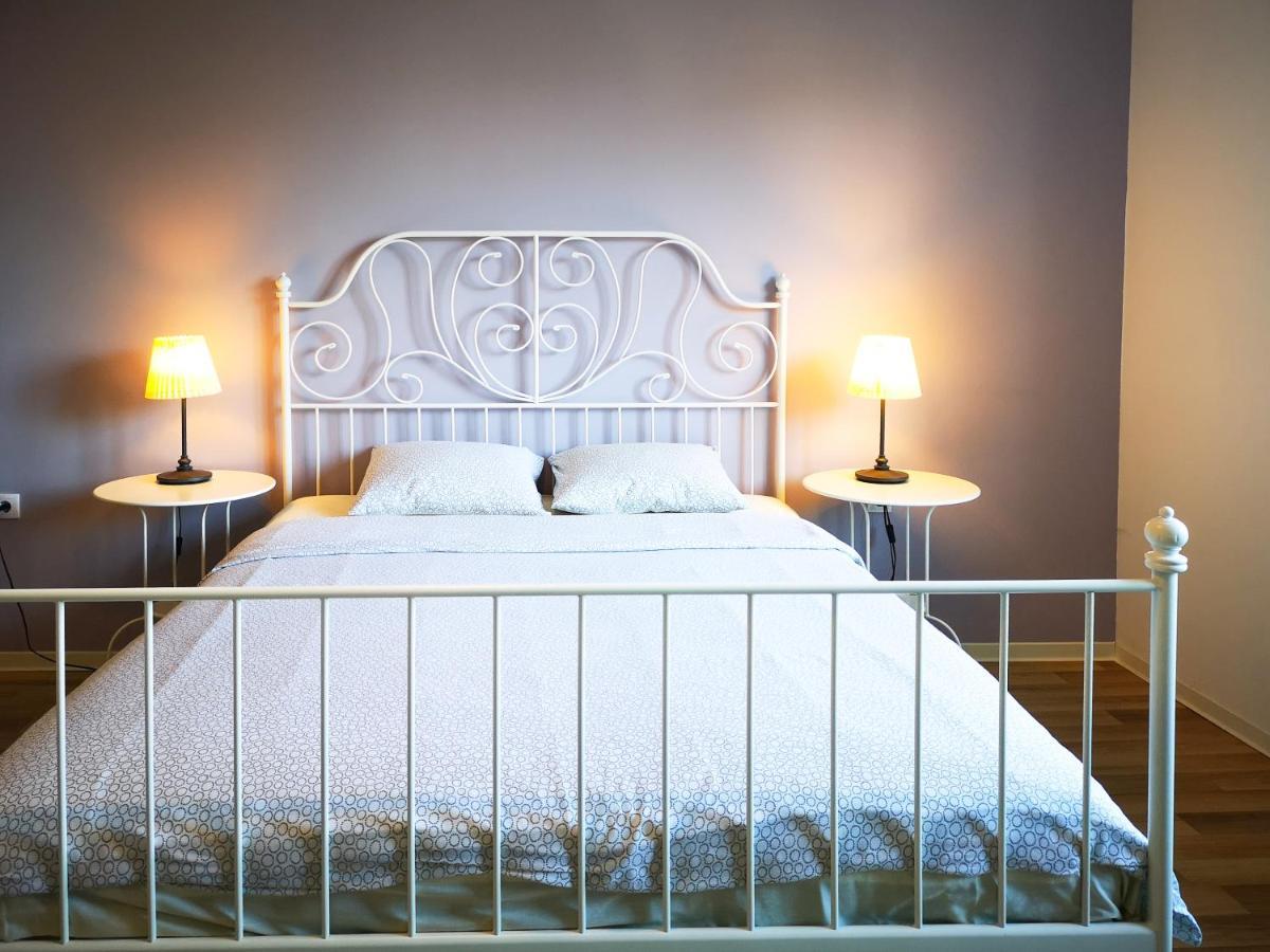 Filinhome Stefanovica Suite 8 Нови-Сад Экстерьер фото